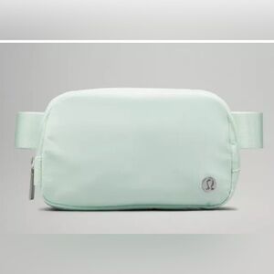 NWT Lululemon Everywheree Belt Bag in Mint Moment